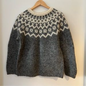 Vintage fair isle wool sweater. No size tag but fits like M/L